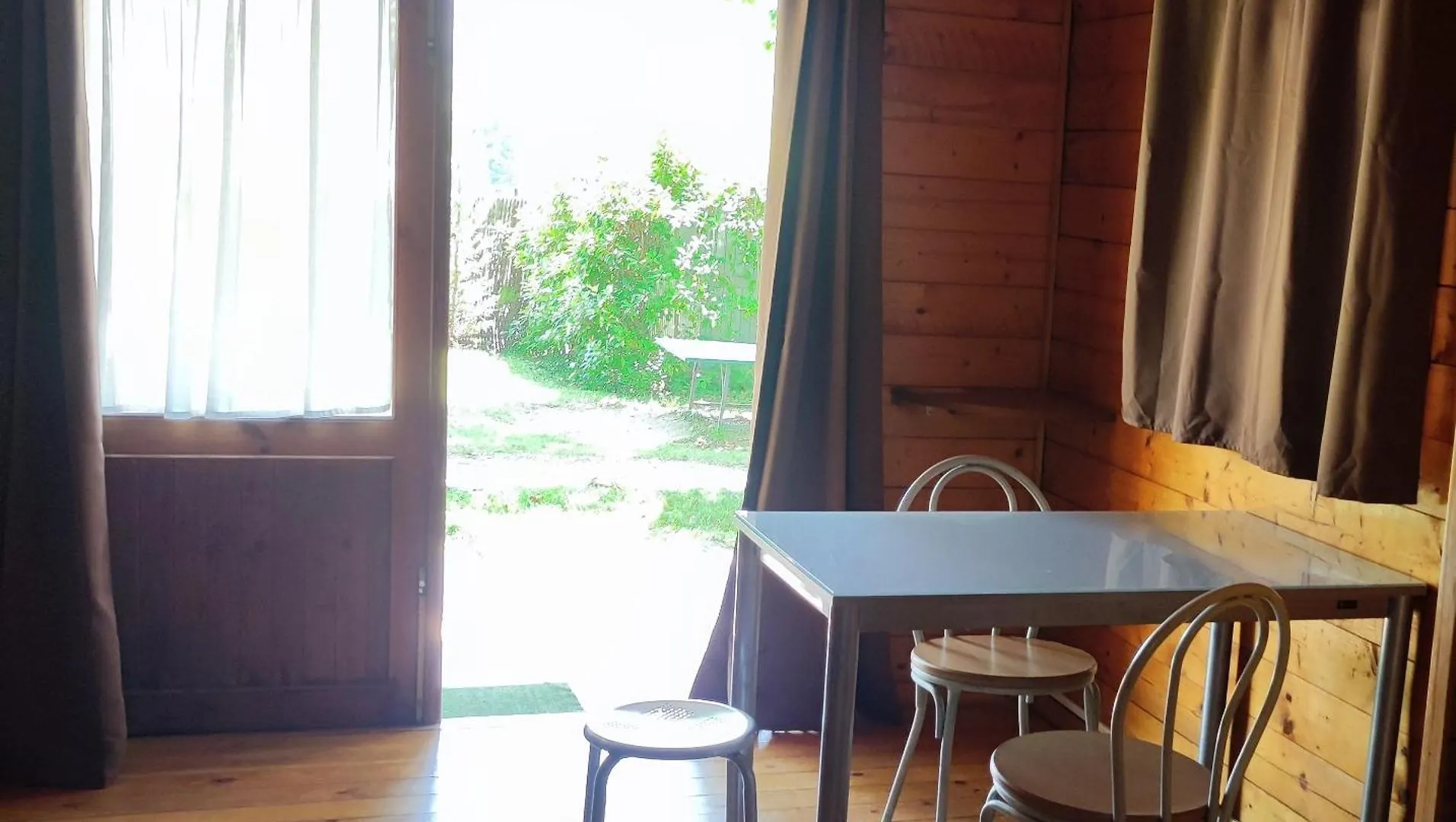Camping La Vall D'Hostoles Hotel Sant Feliu De Pallerols