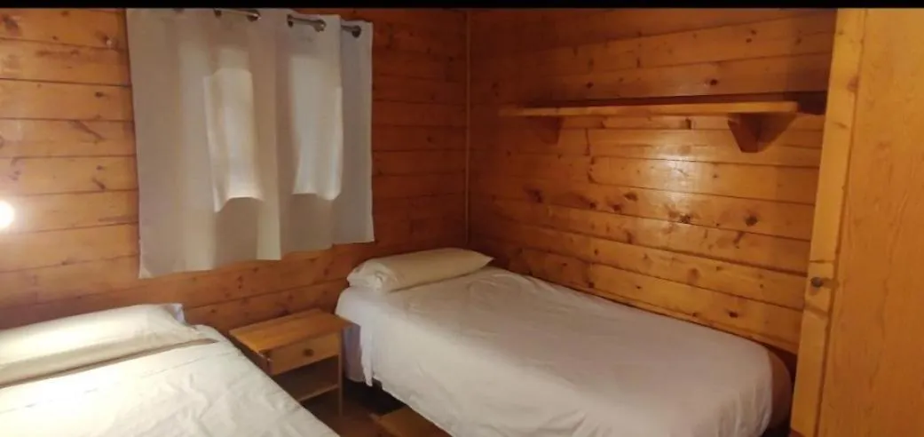Camping La Vall D'Hostoles Hotel Sant Feliu De Pallerols Campsite